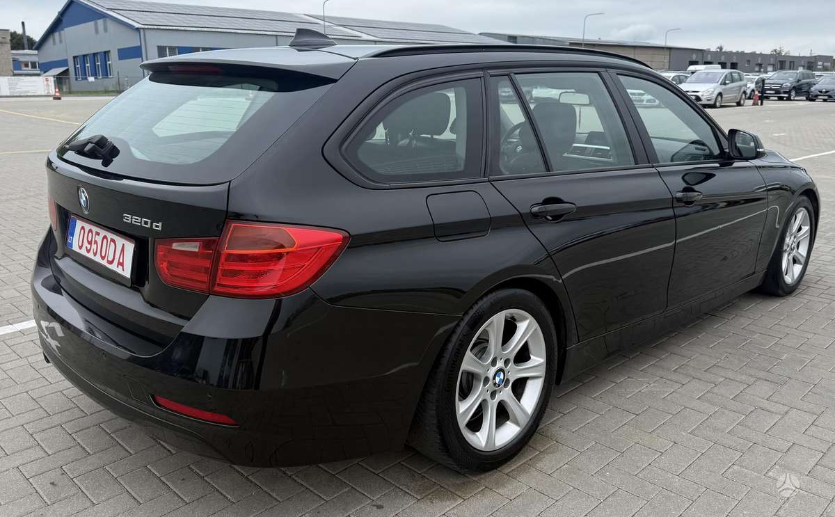 BMW 320, 2.0 l., Универсал