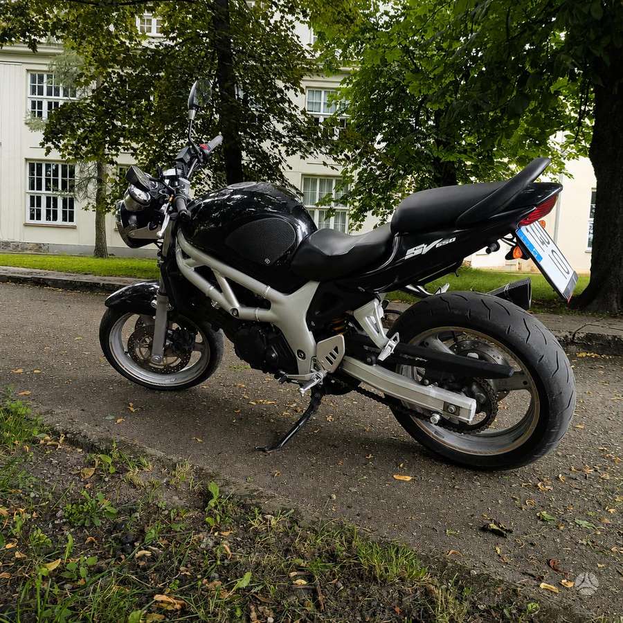 Suzuki SV 650cc, street / classic