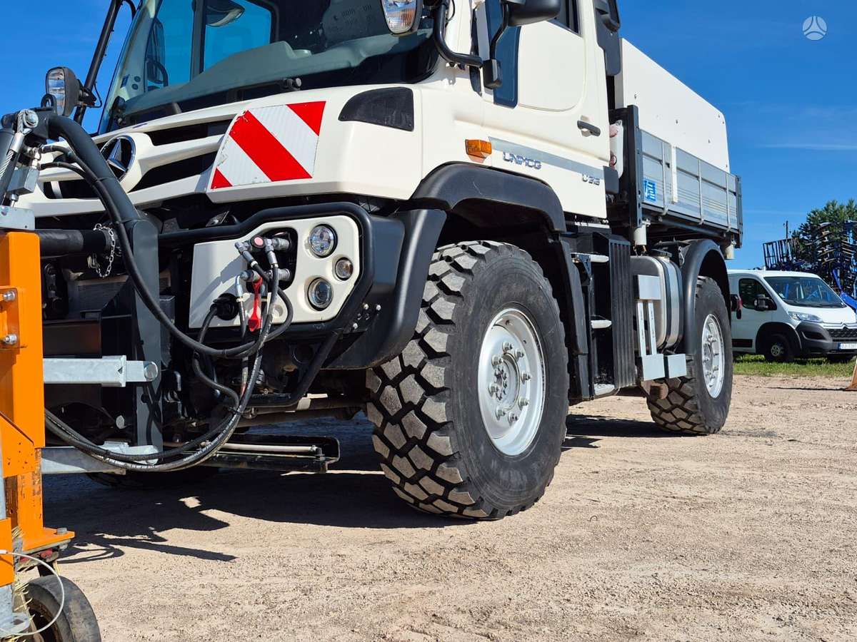 Mercedes-Benz Unimog U318, самосвалы