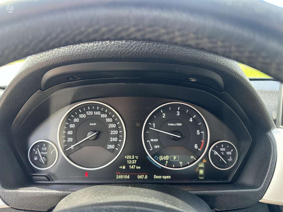 BMW 320, 2.0 l., Седан