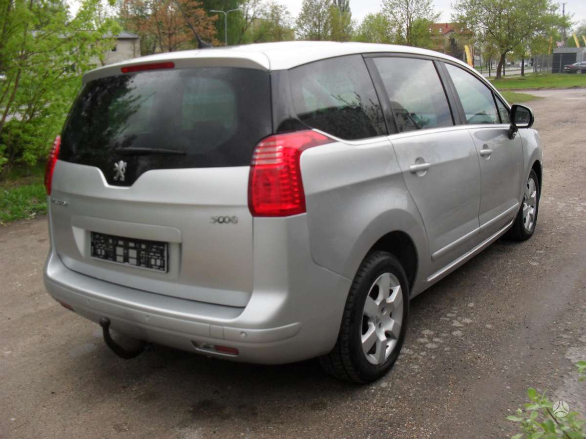 Peugeot 5008 - 6