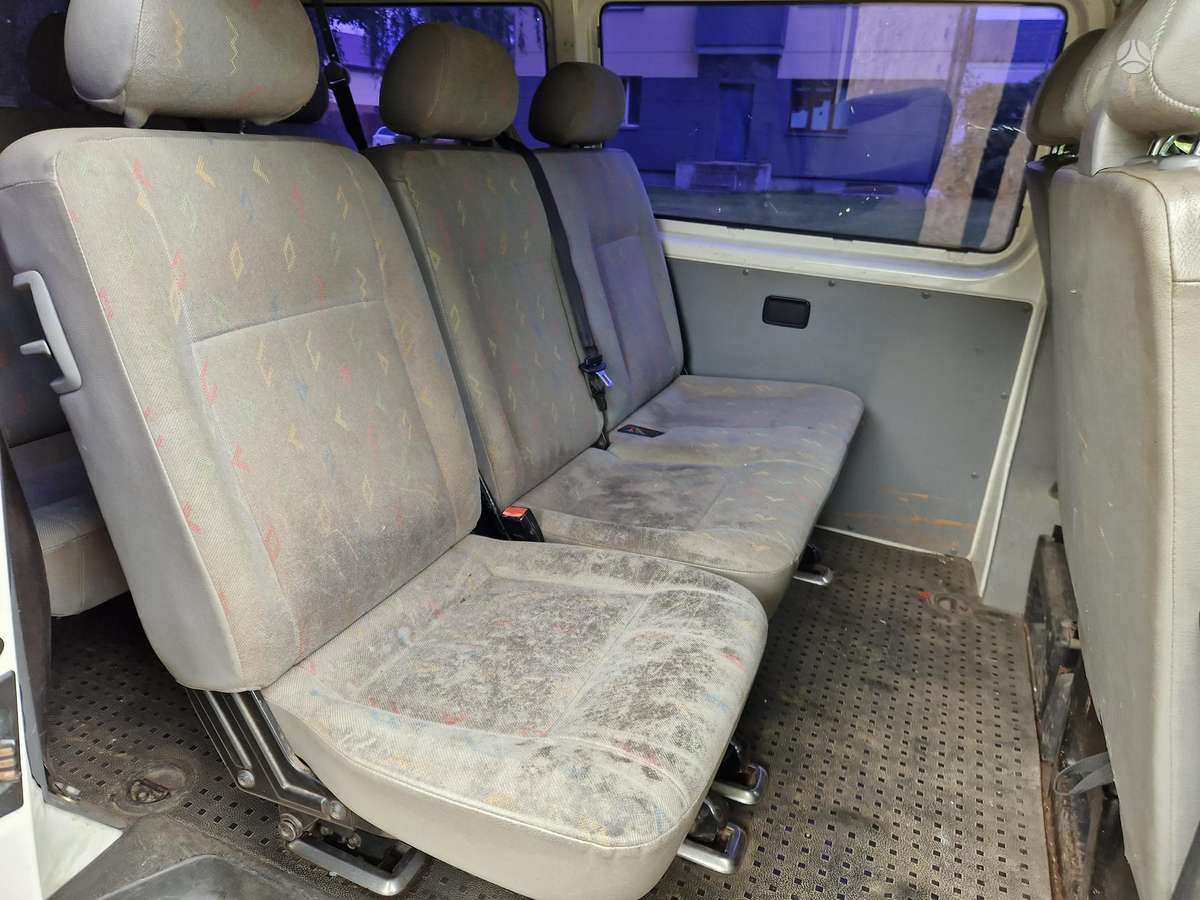 Volkswagen Transporter - 7