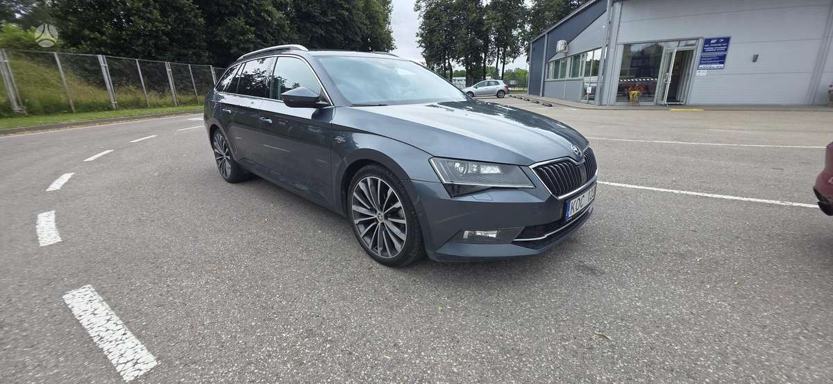 Škoda Superb - 2