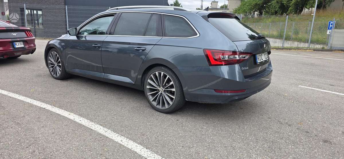 Škoda Superb - 5