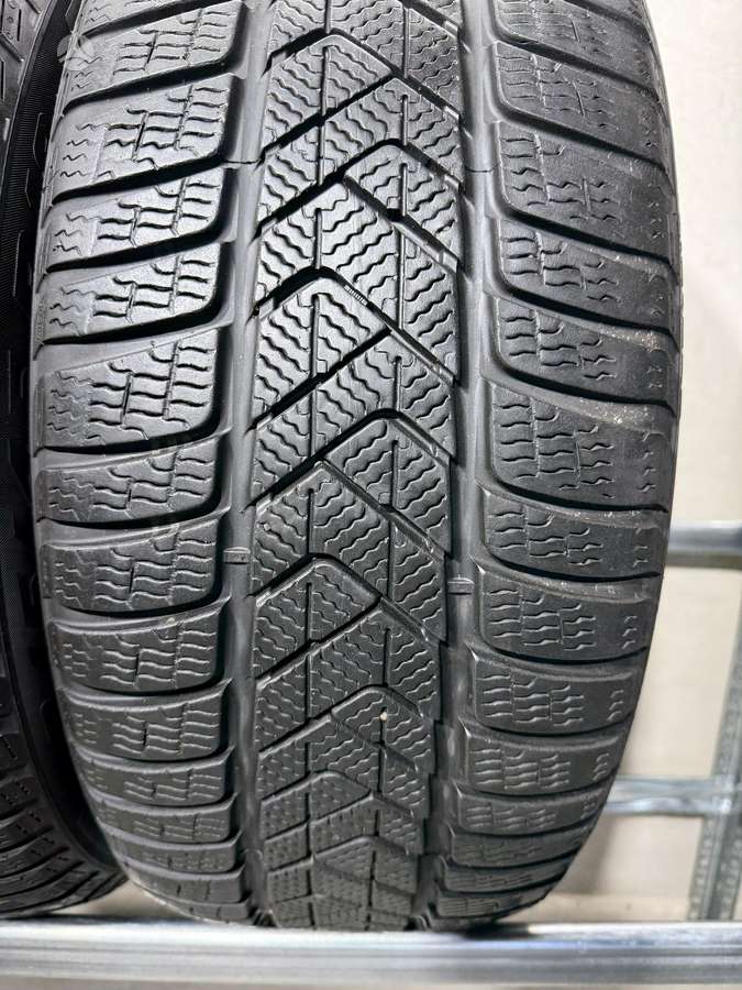 Pirelli Sottozero3, winter 245/45 R18