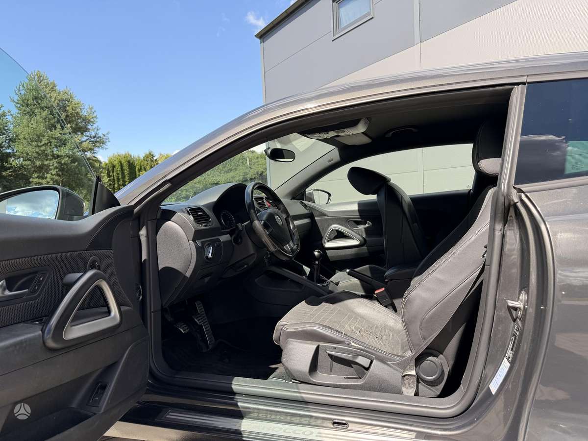 Volkswagen Scirocco, 1.4 l., Хэтчбек