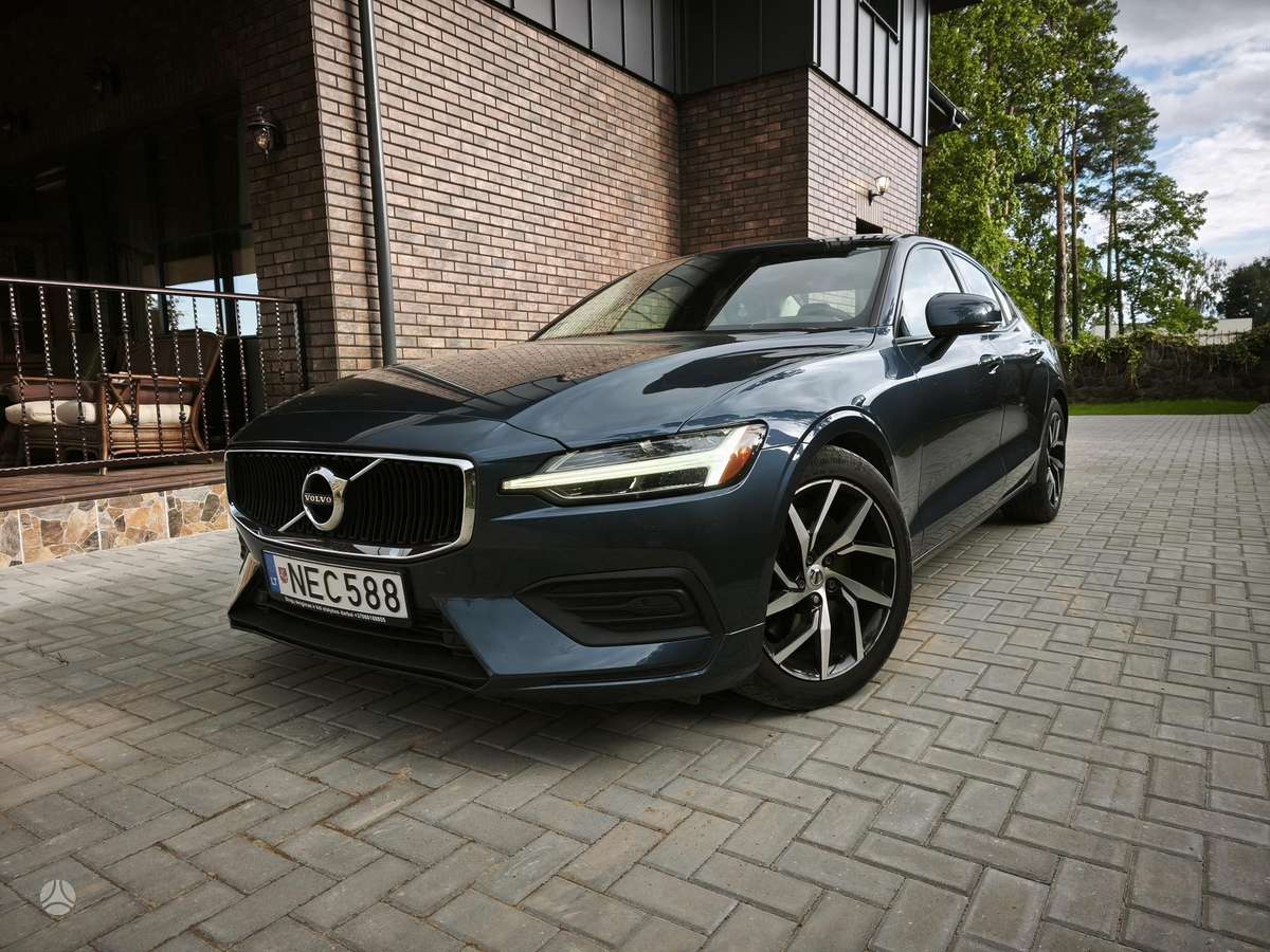 Volvo S60, 2.0 l., Седан