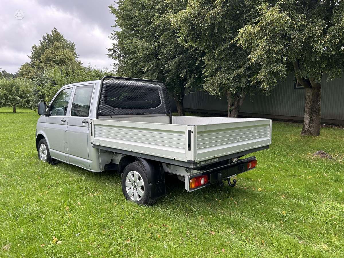 Volkswagen Transporter - 4