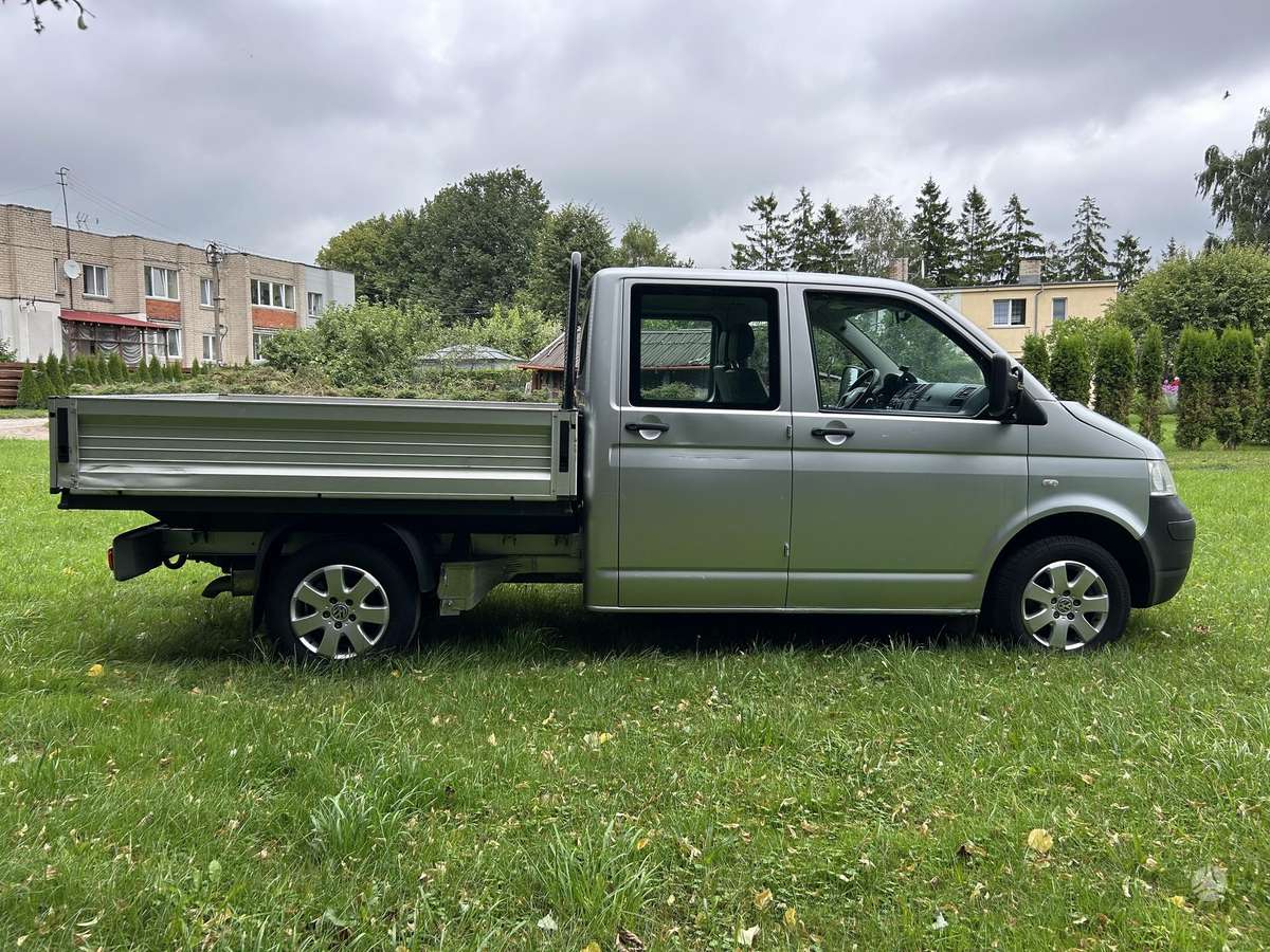 Volkswagen Transporter - 8