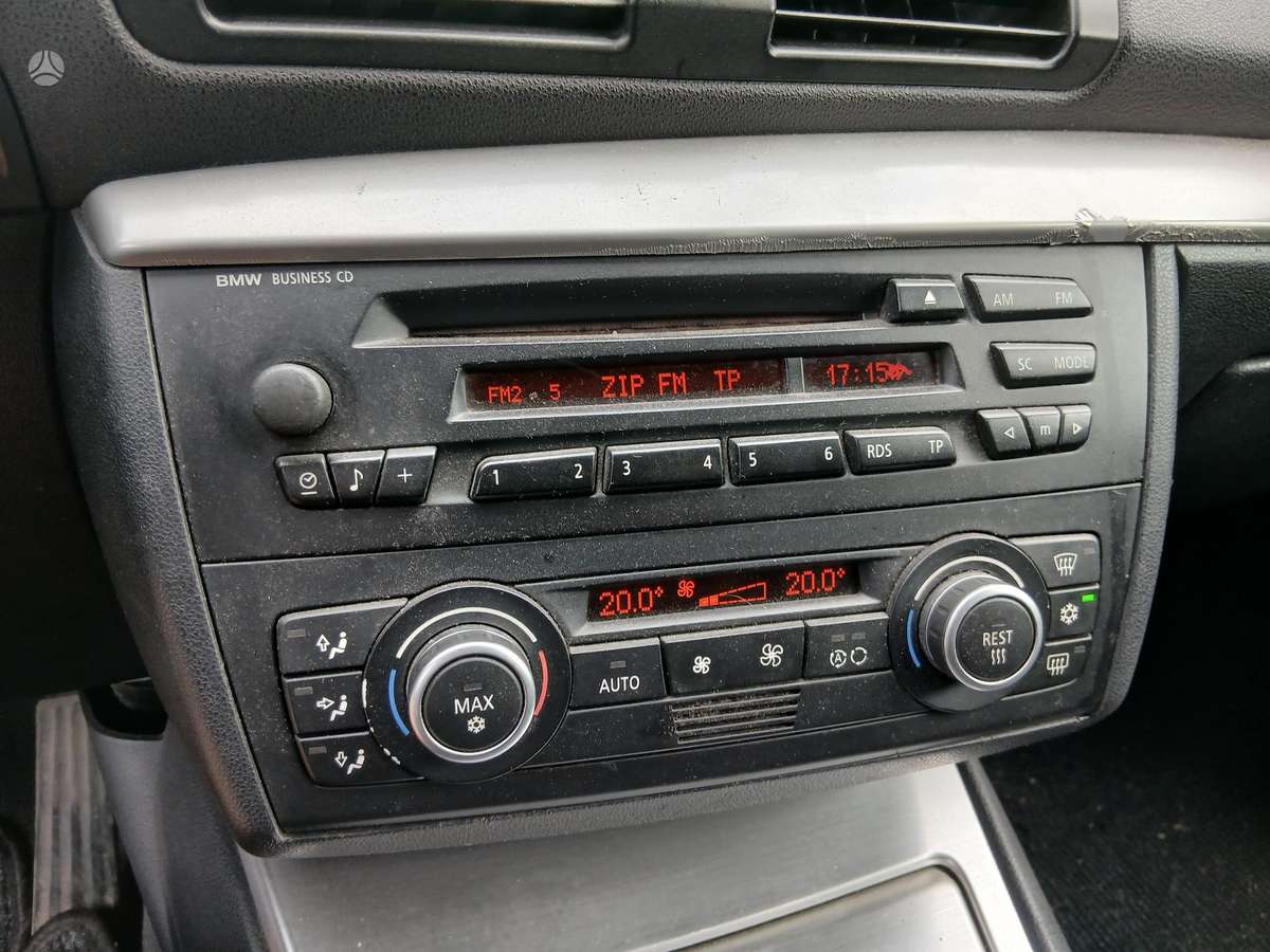 BMW 120, 2.0 l., hatchback