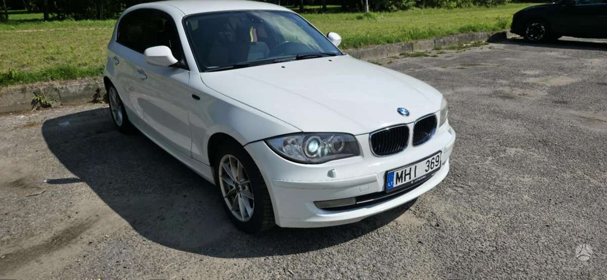 BMW 116, 2.0 l., hatchback