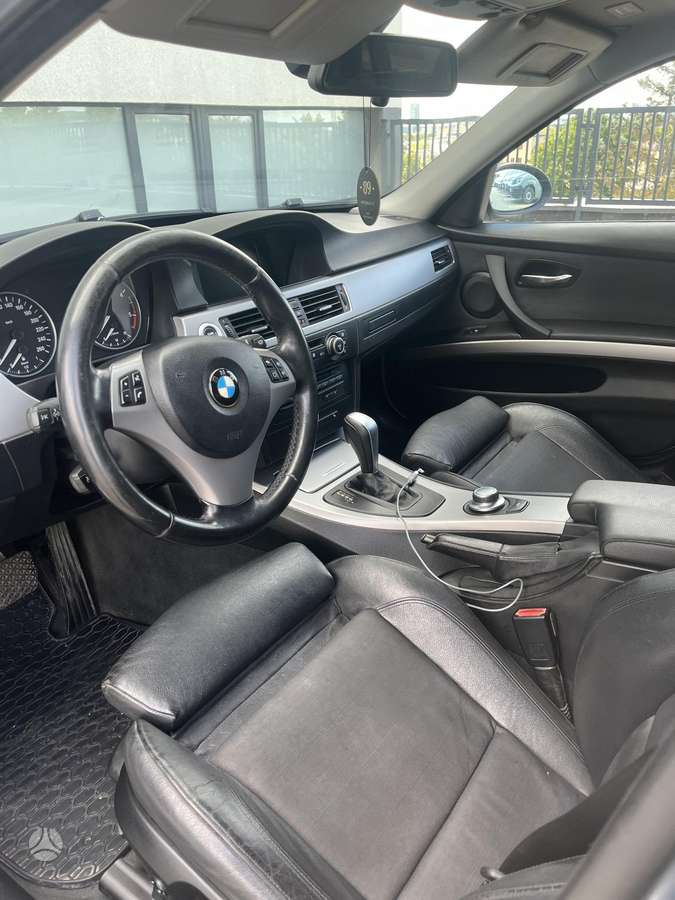 BMW 325, 3.0 l., Универсал