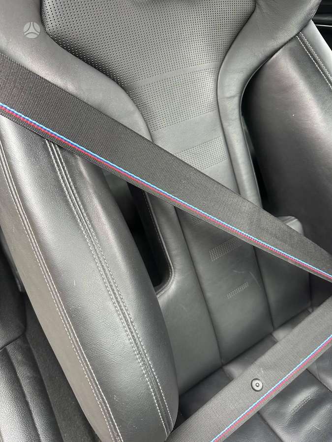 BMW M4, kupė (coupe)