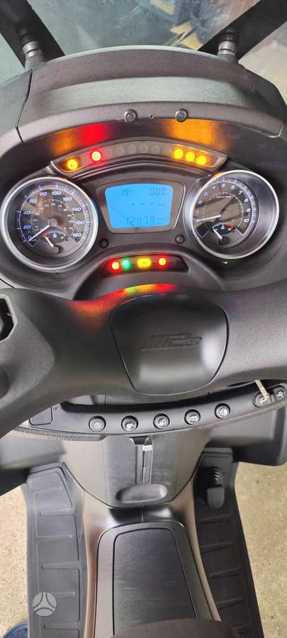 Piaggio MP3 500cc, мотороллеры / мопеды