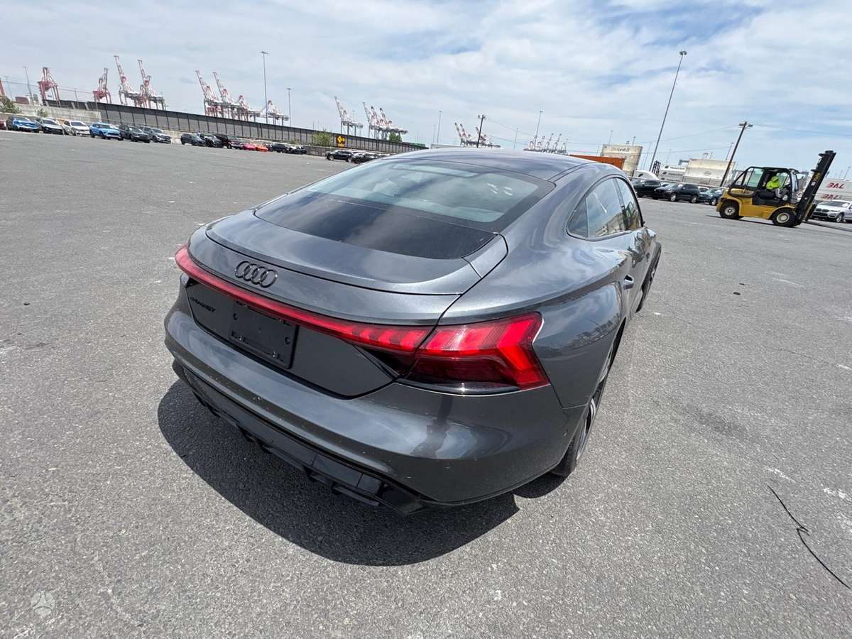 Audi e-tron GT, 93 kWh, hatchback