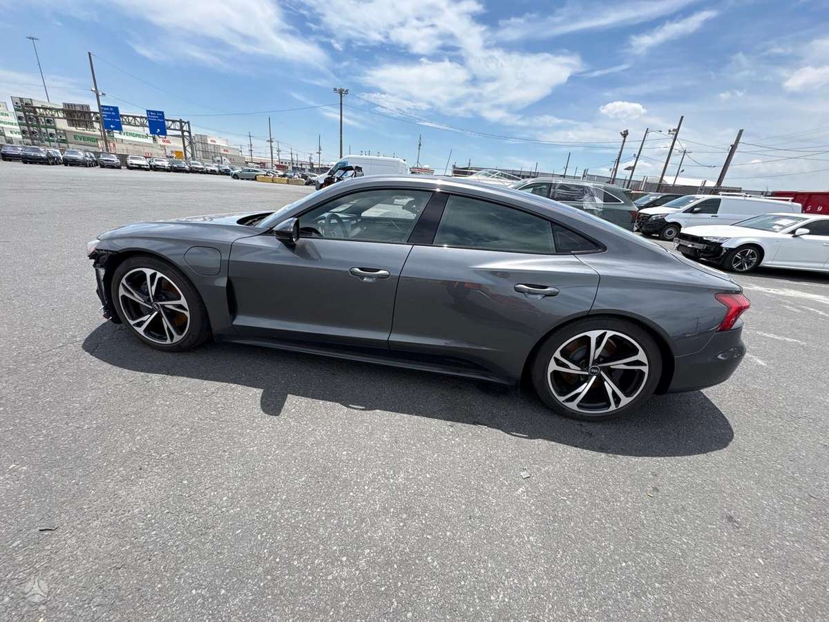 Audi e-tron GT, 93 kWh, hatchback