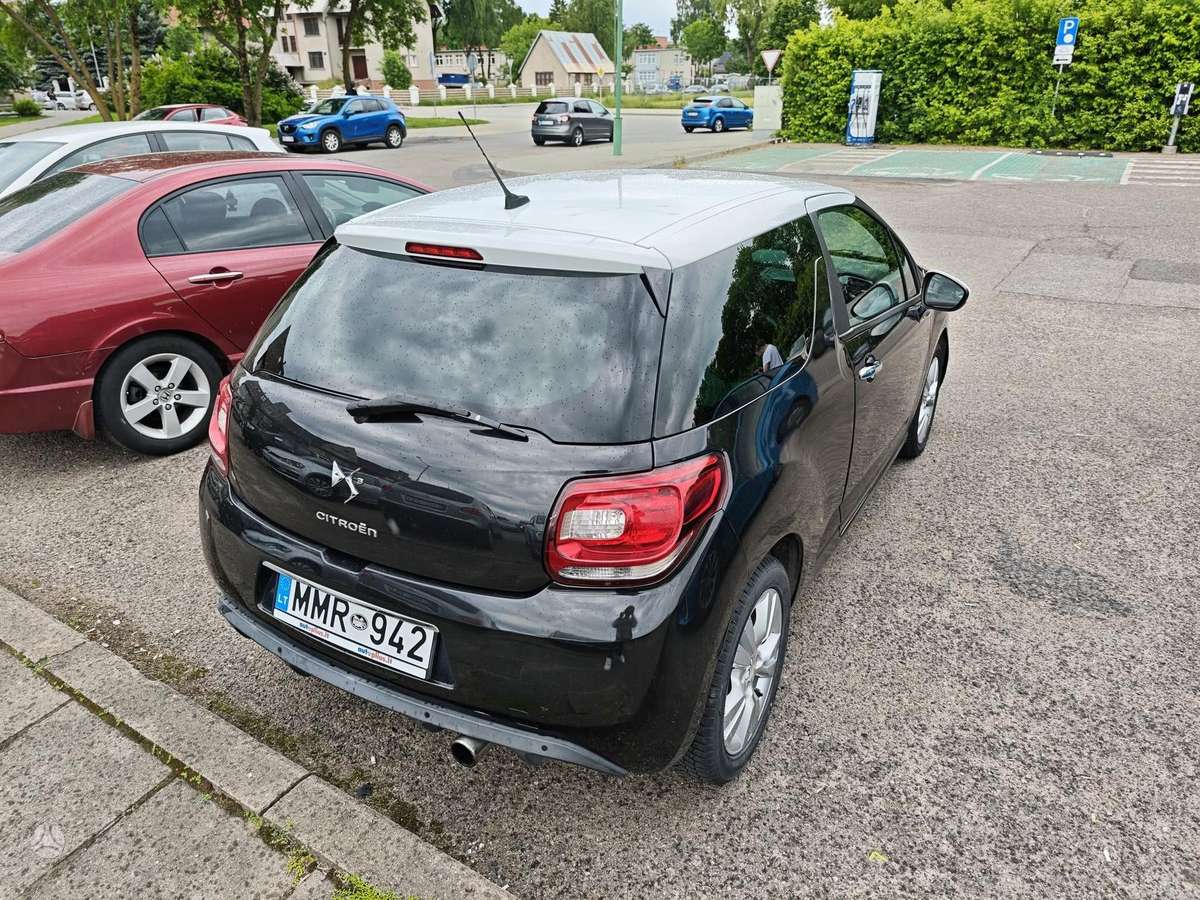 Citroen DS3, 1.6 l., Хэтчбек