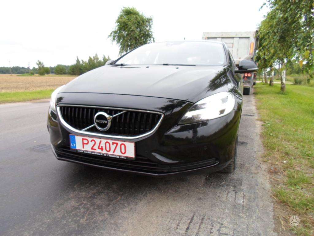 Volvo V40, 2.0 l., hatchback