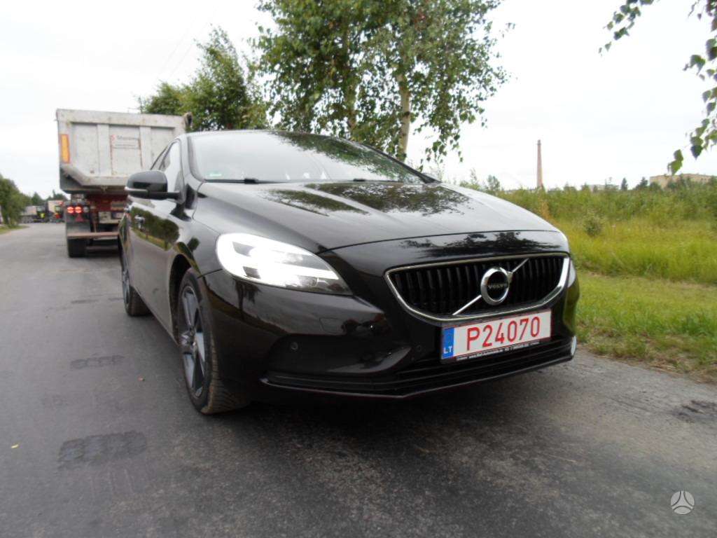 Volvo V40, 2.0 l., hatchback