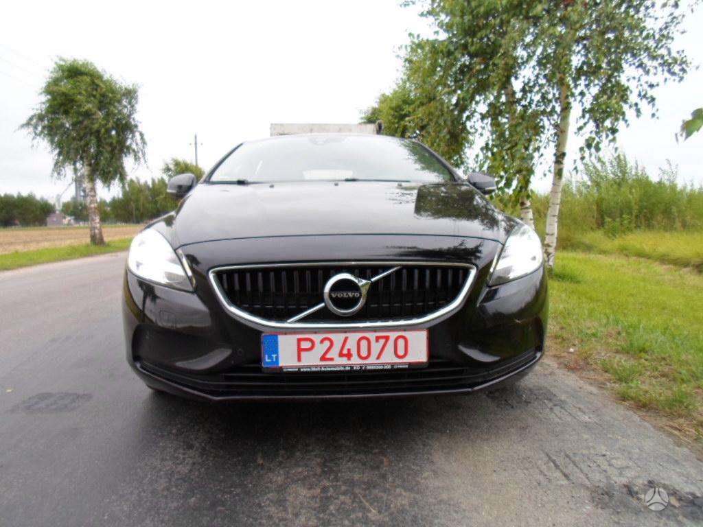 Volvo V40, 2.0 l., hatchback