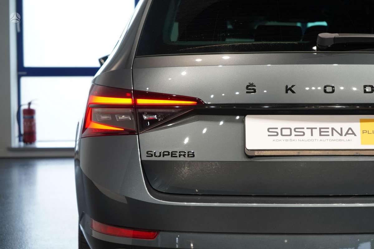 Škoda Superb - 7