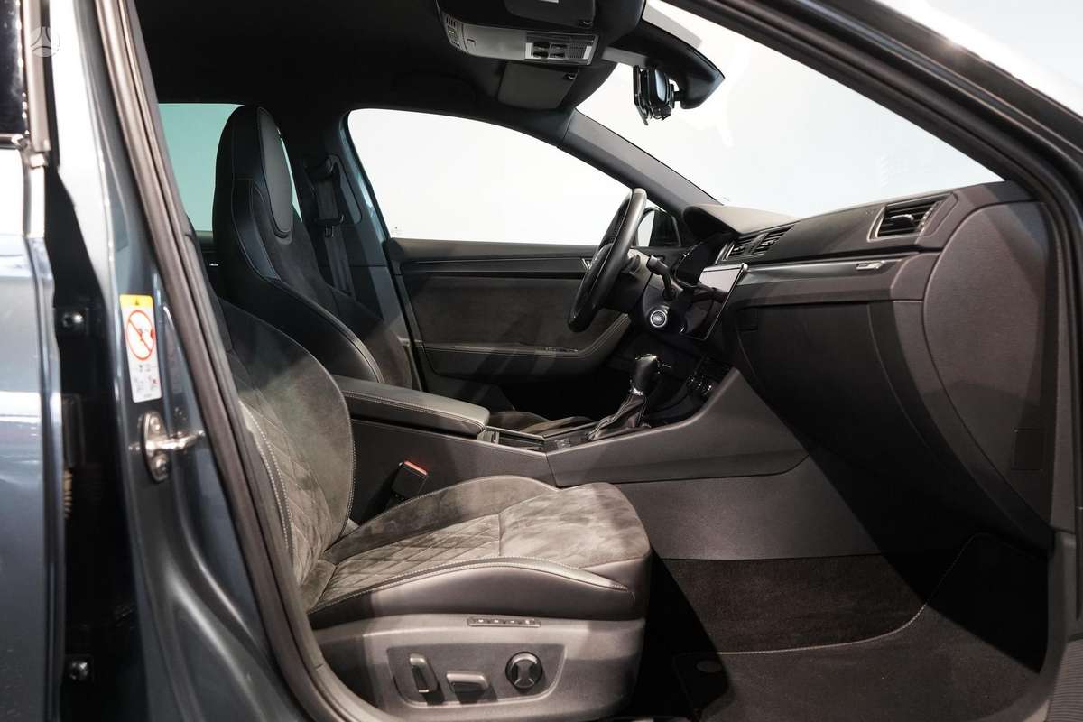 Škoda Superb - 10