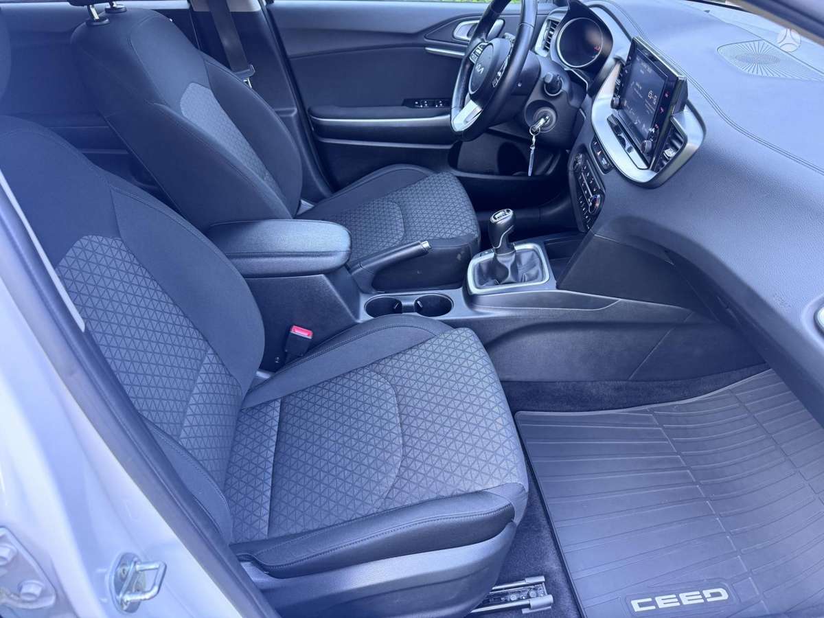 Kia Ceed, 1.0 l., hatchback
