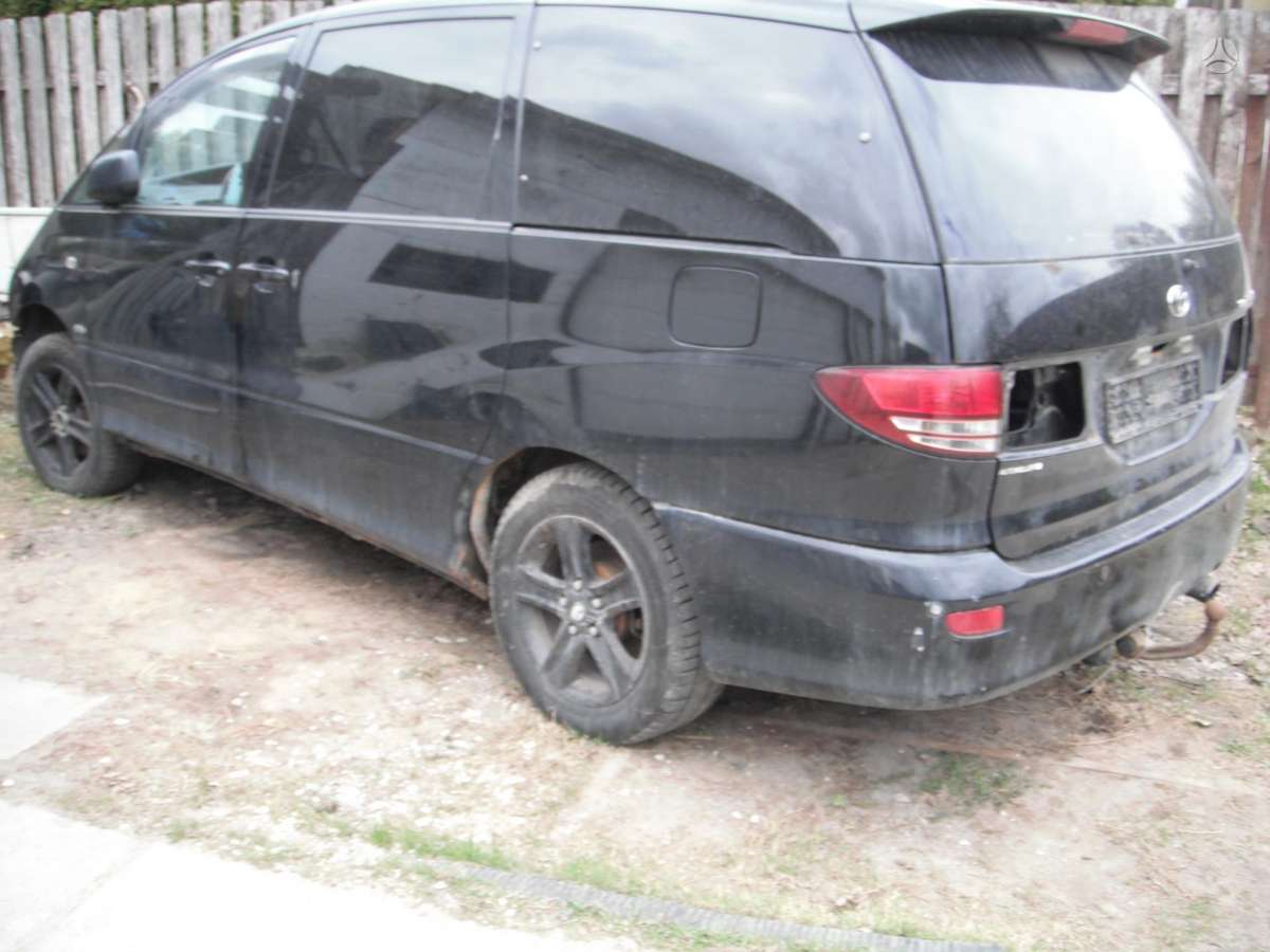 Toyota Previa Model2000 06 t 060572444