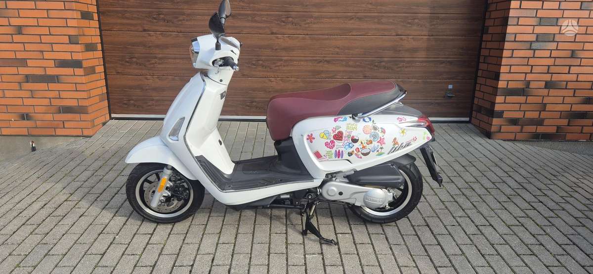 Kymco Like 50cc, мотороллеры / мопеды