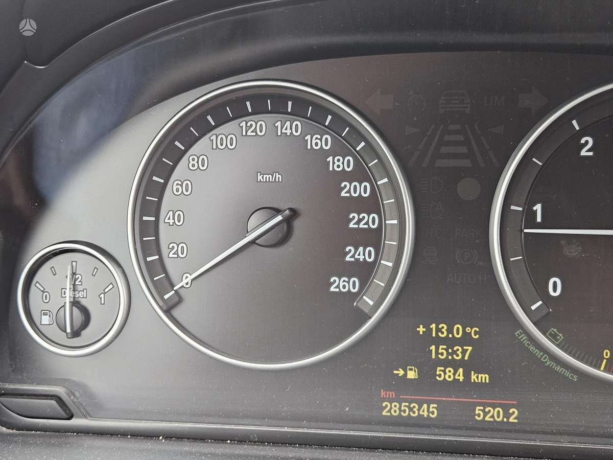 BMW 520, 2.0 l., Седан