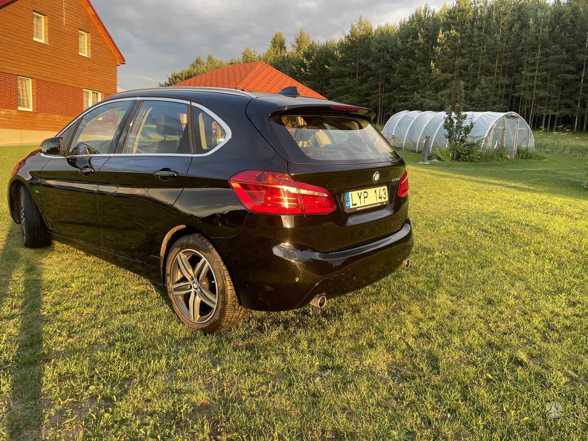 BMW 220 Active Tourer, 2.0 l., Минивэн