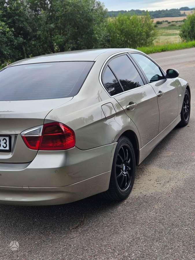 BMW 325, 3.0 l., Седан