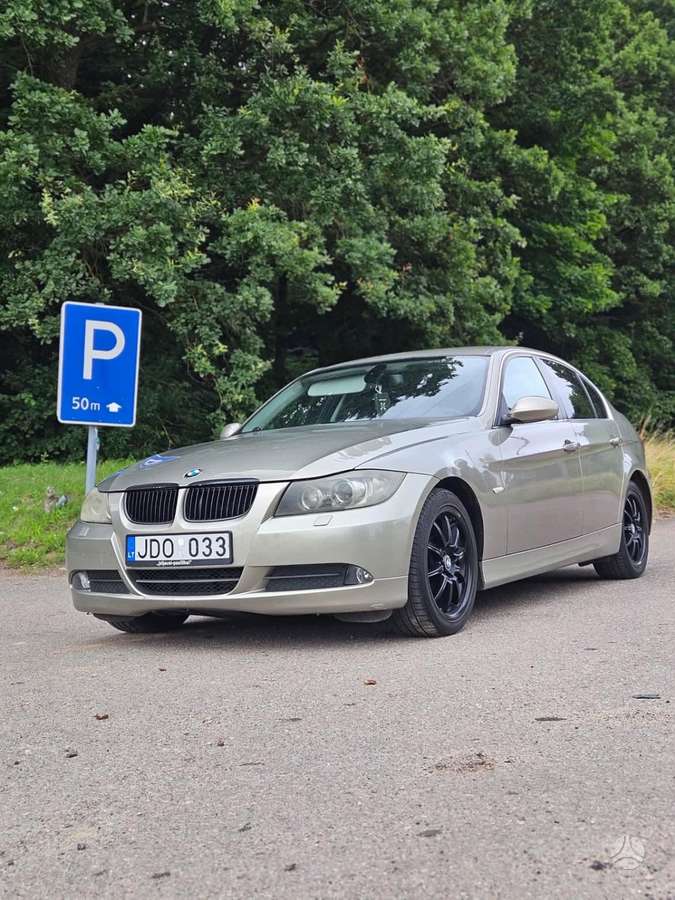 BMW 325, 3.0 l., Седан