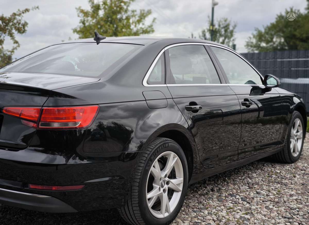 Audi A4, 2.0 l., sedanas