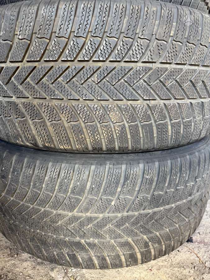Bridgestone, зимние 285/40 R22
