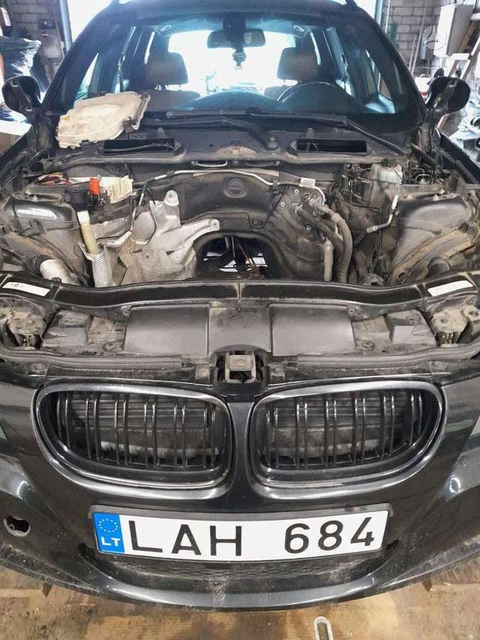 BMW 320, 2.0 l., Универсал