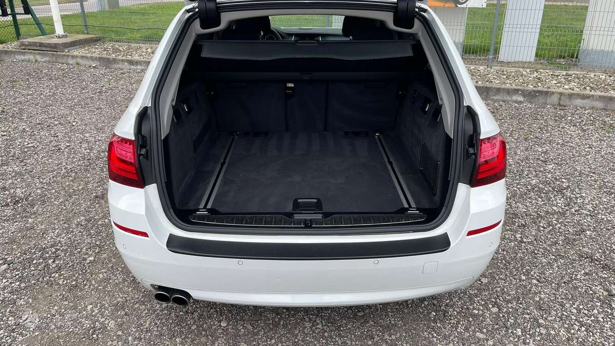 BMW 520, 2.0 l., wagon