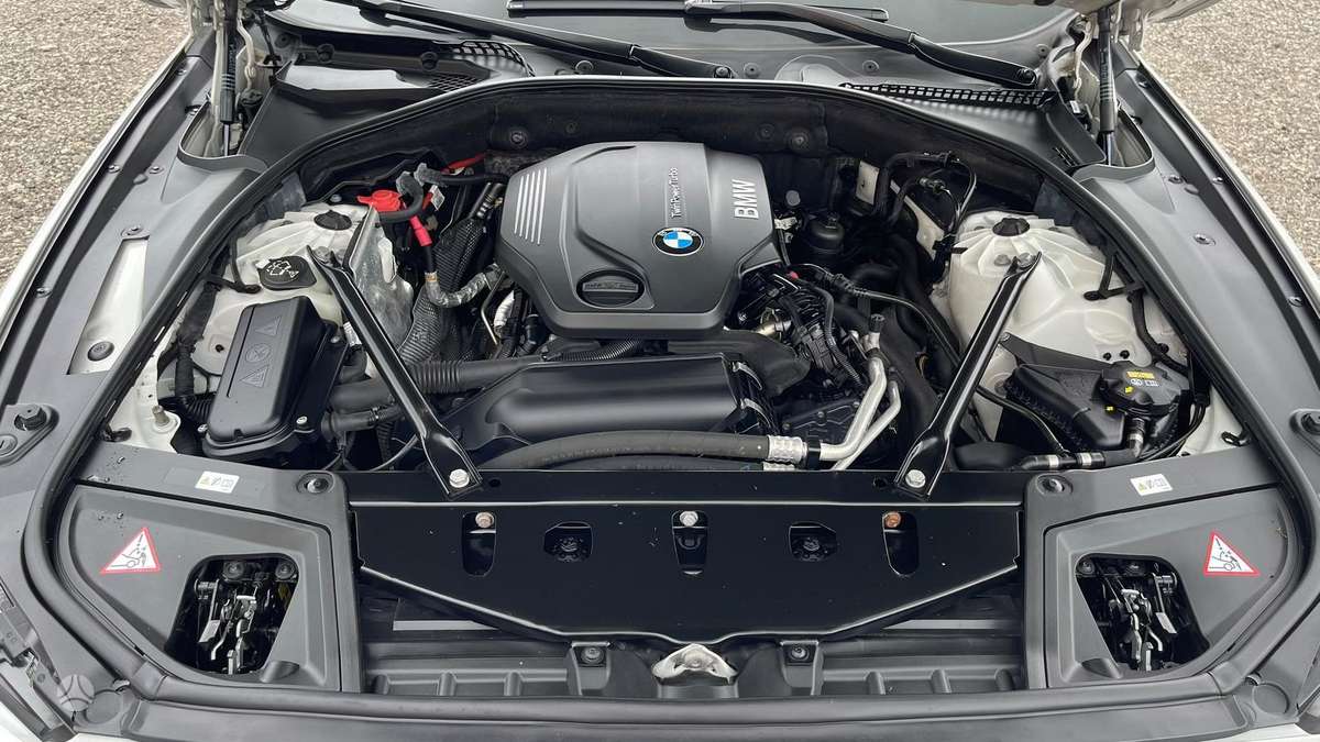 BMW 520, 2.0 l., wagon