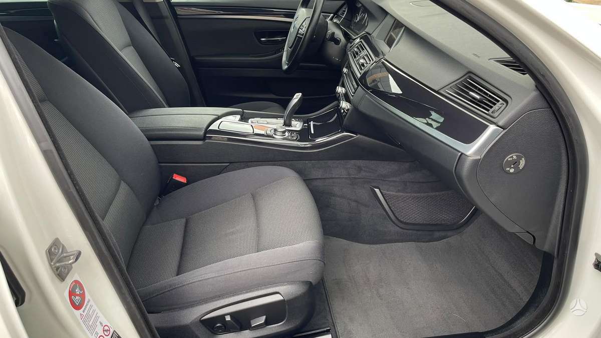 BMW 520, 2.0 l., wagon