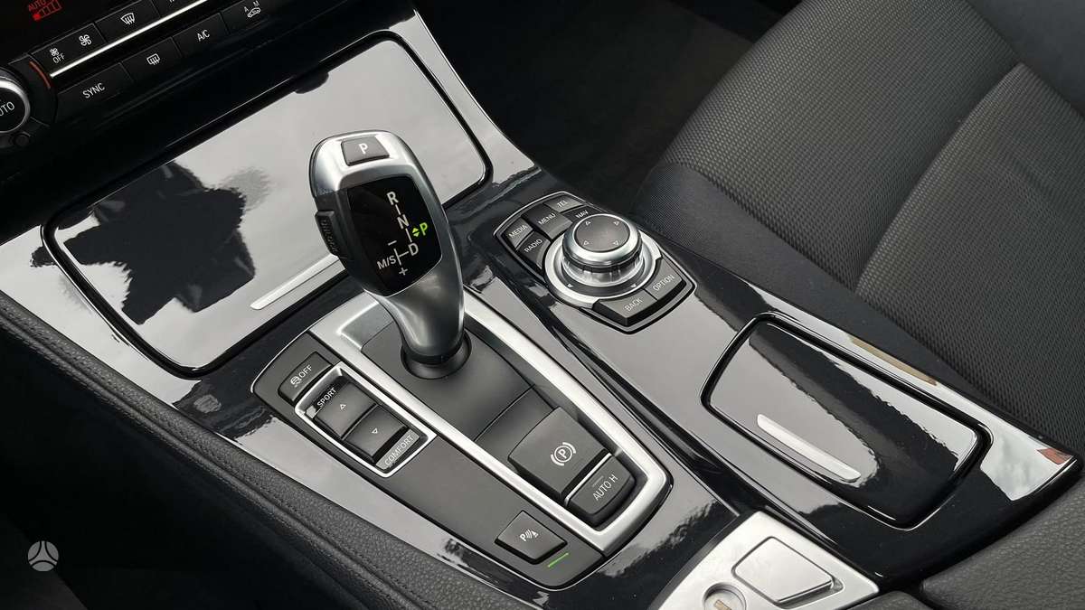 BMW 520, 2.0 l., universalas