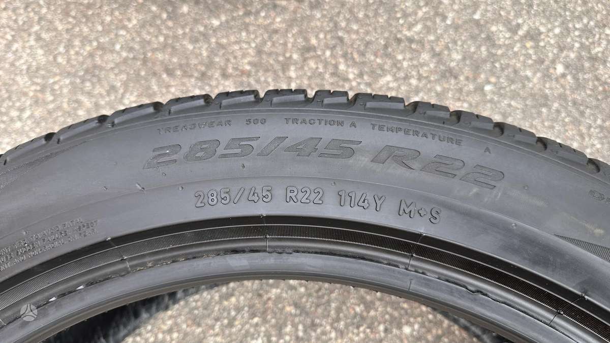 Pirelli Scorpion Zero, всесезонные 285/45 R22