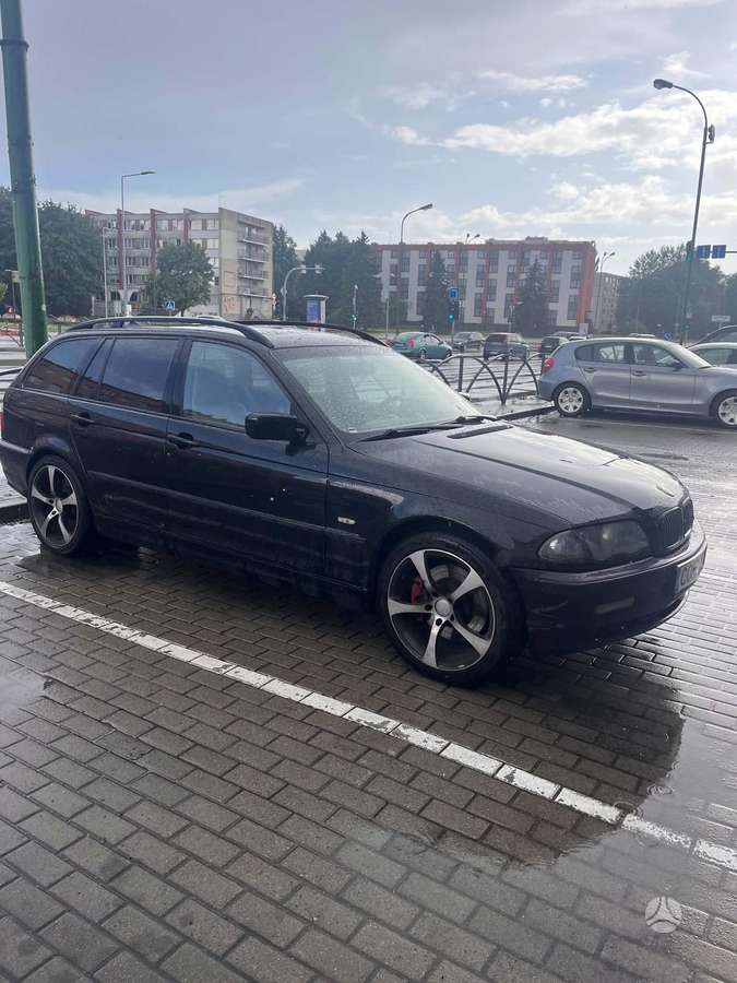 BMW 330, 3.0 l., wagon