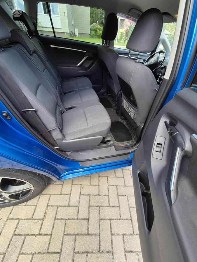 Toyota Verso - 5