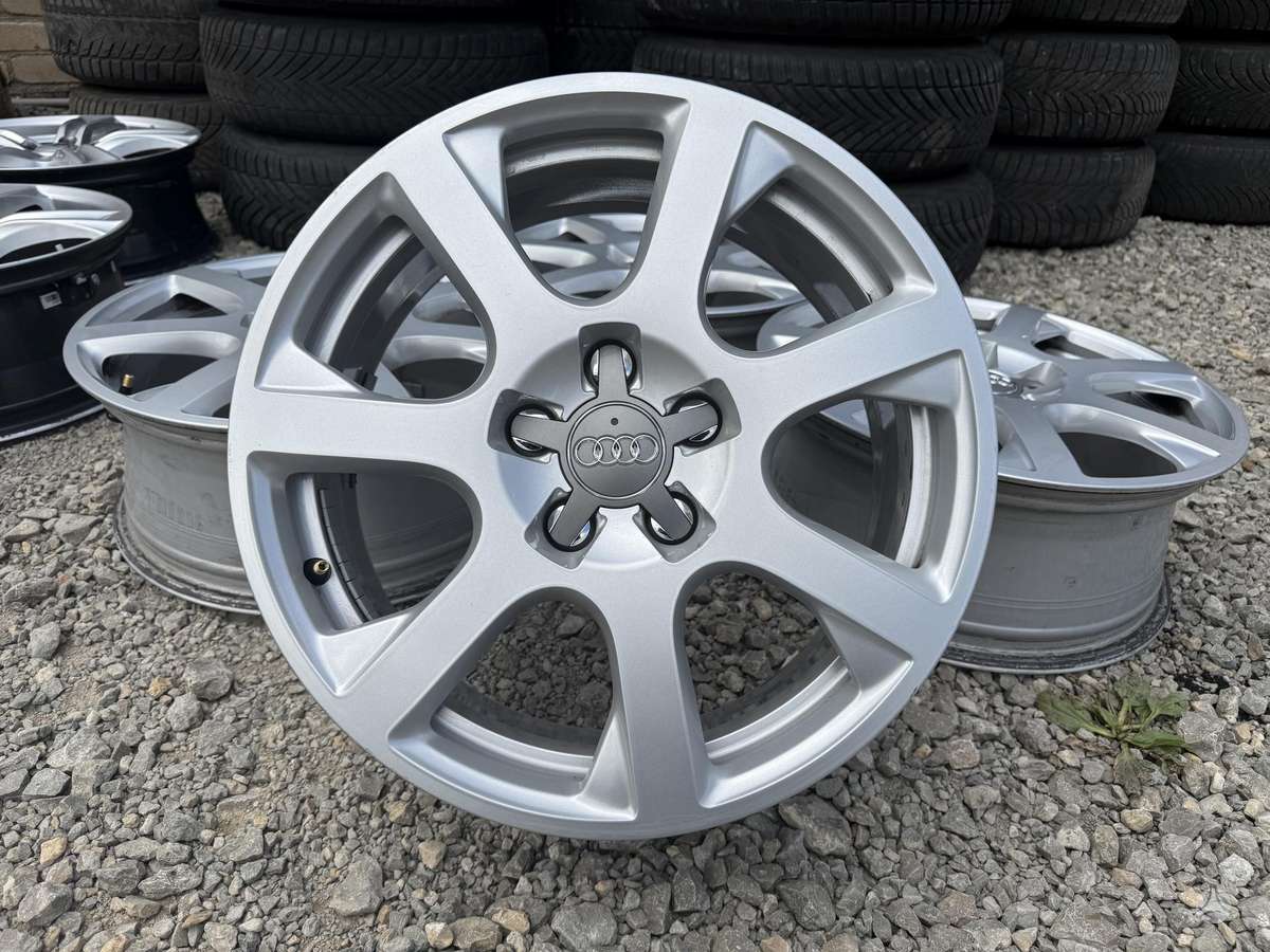 Audi, lengvojo lydinio, R17