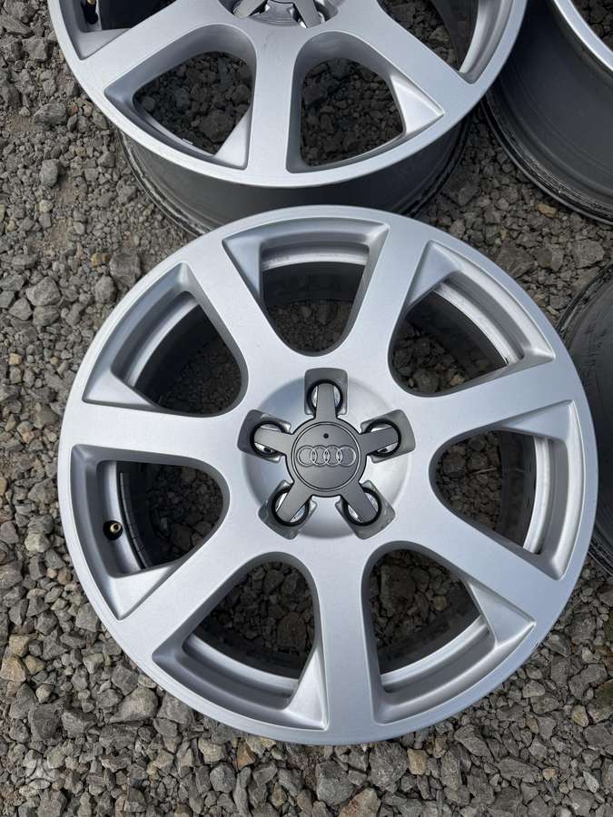 Audi, lengvojo lydinio, R17