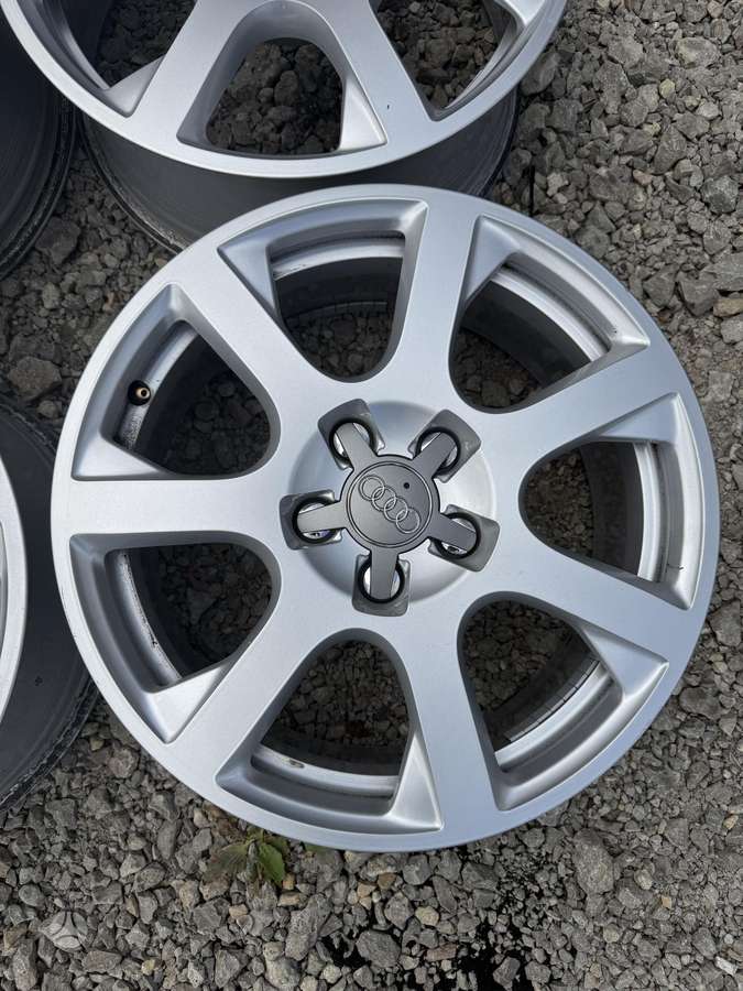 Audi, light alloy, R17