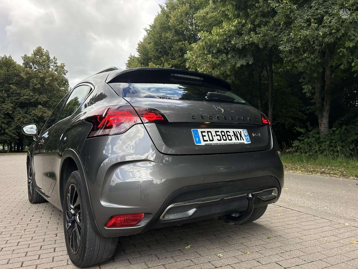 Citroen DS4, 1.2 l., Хэтчбек