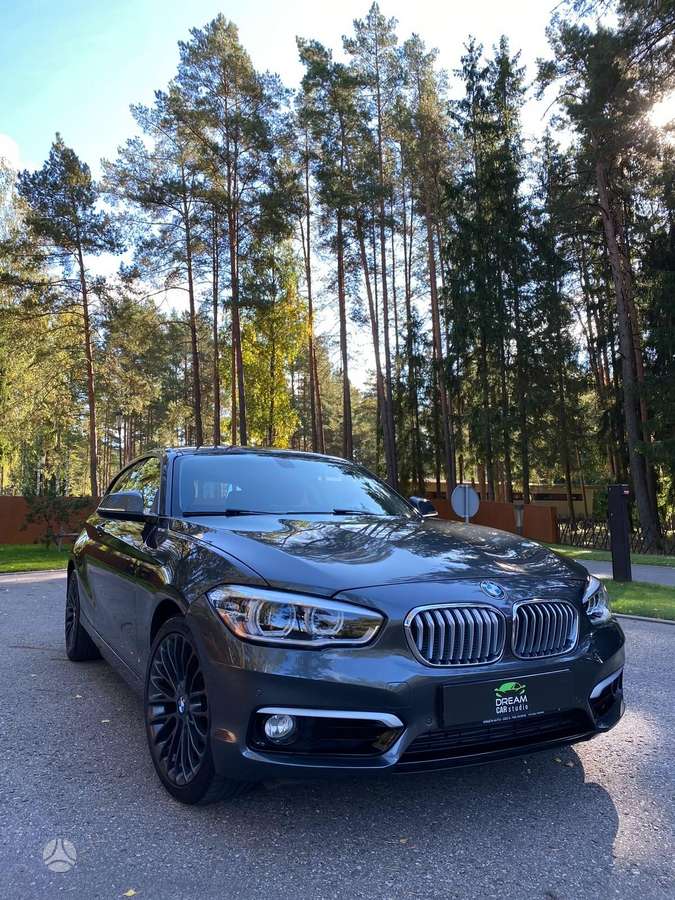 BMW 118, 2.0 l., Хэтчбек
