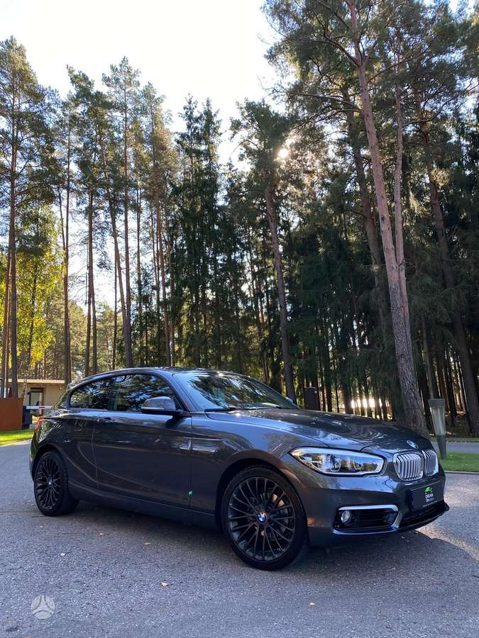 BMW 118, 2.0 l., Хэтчбек