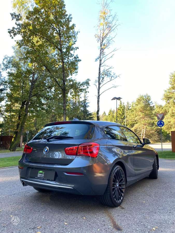 BMW 118, 2.0 l., Хэтчбек